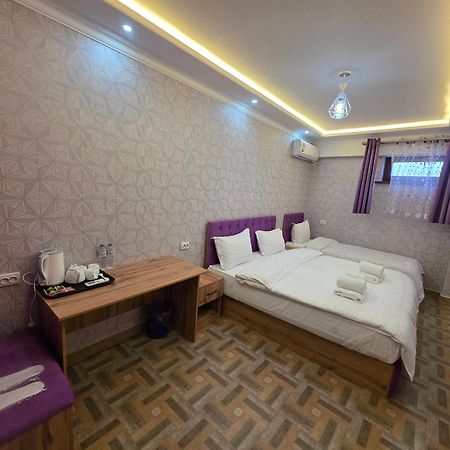 Samarkand Imron Hotel Exterior foto