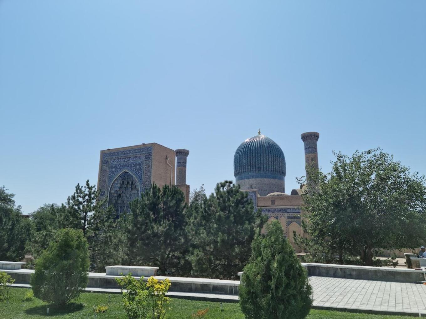 Samarkand Imron Hotel Exterior foto